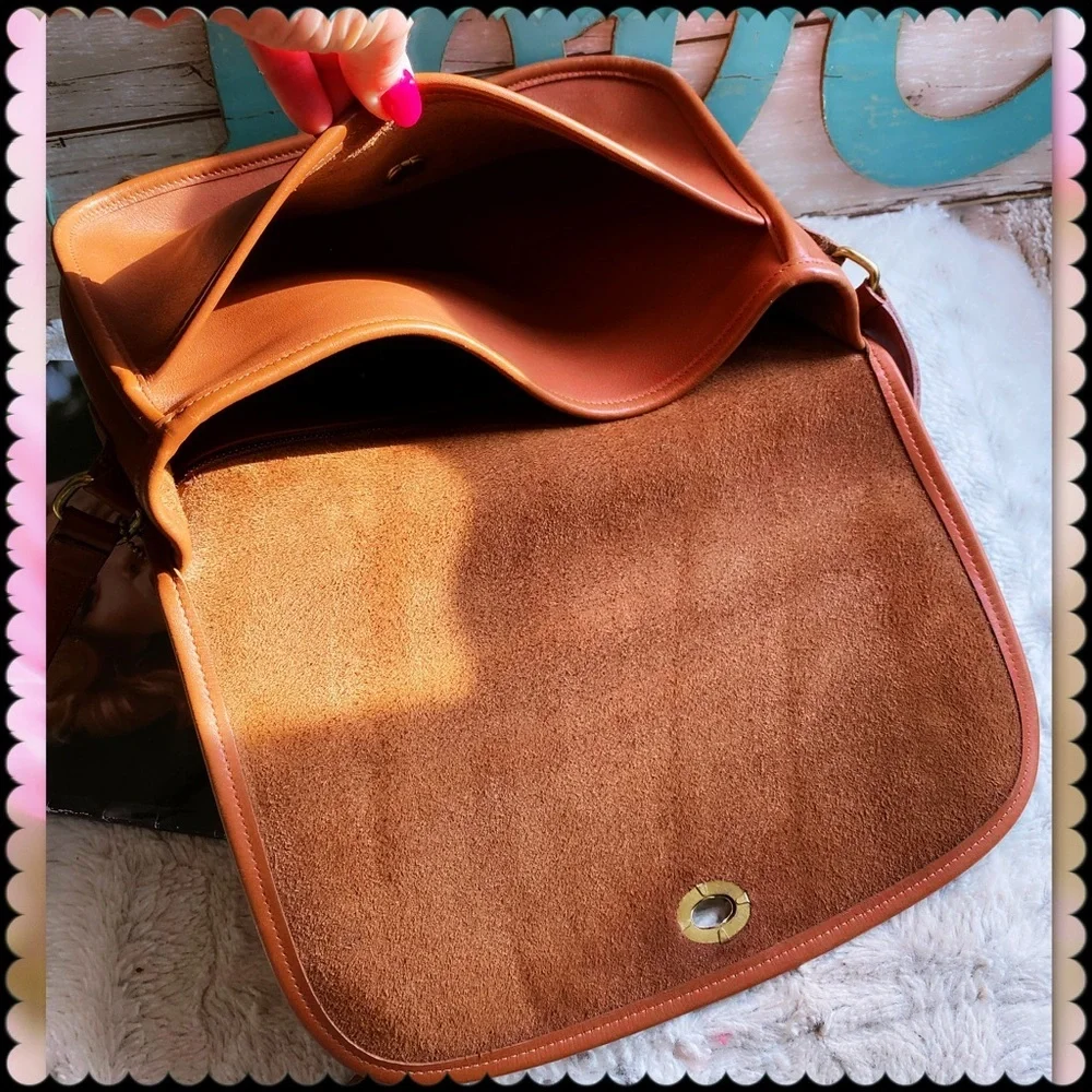 COACH BRITISH TAN CROSSBODY CLASSIC CITY BAG 9790
